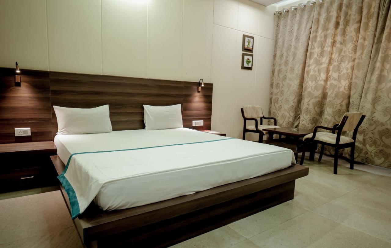 Hotel Highway King Behror מראה חיצוני תמונה