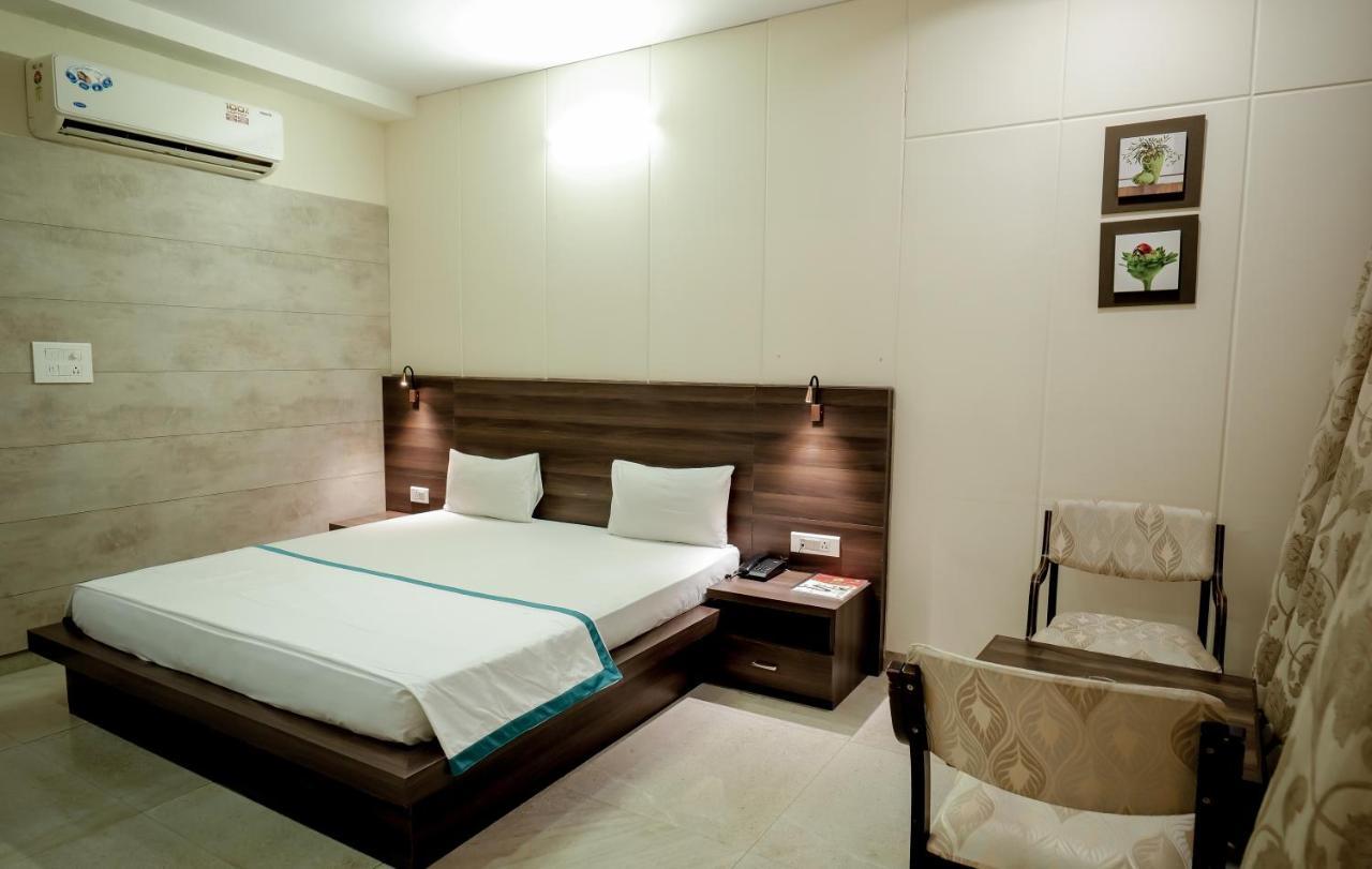Hotel Highway King Behror מראה חיצוני תמונה