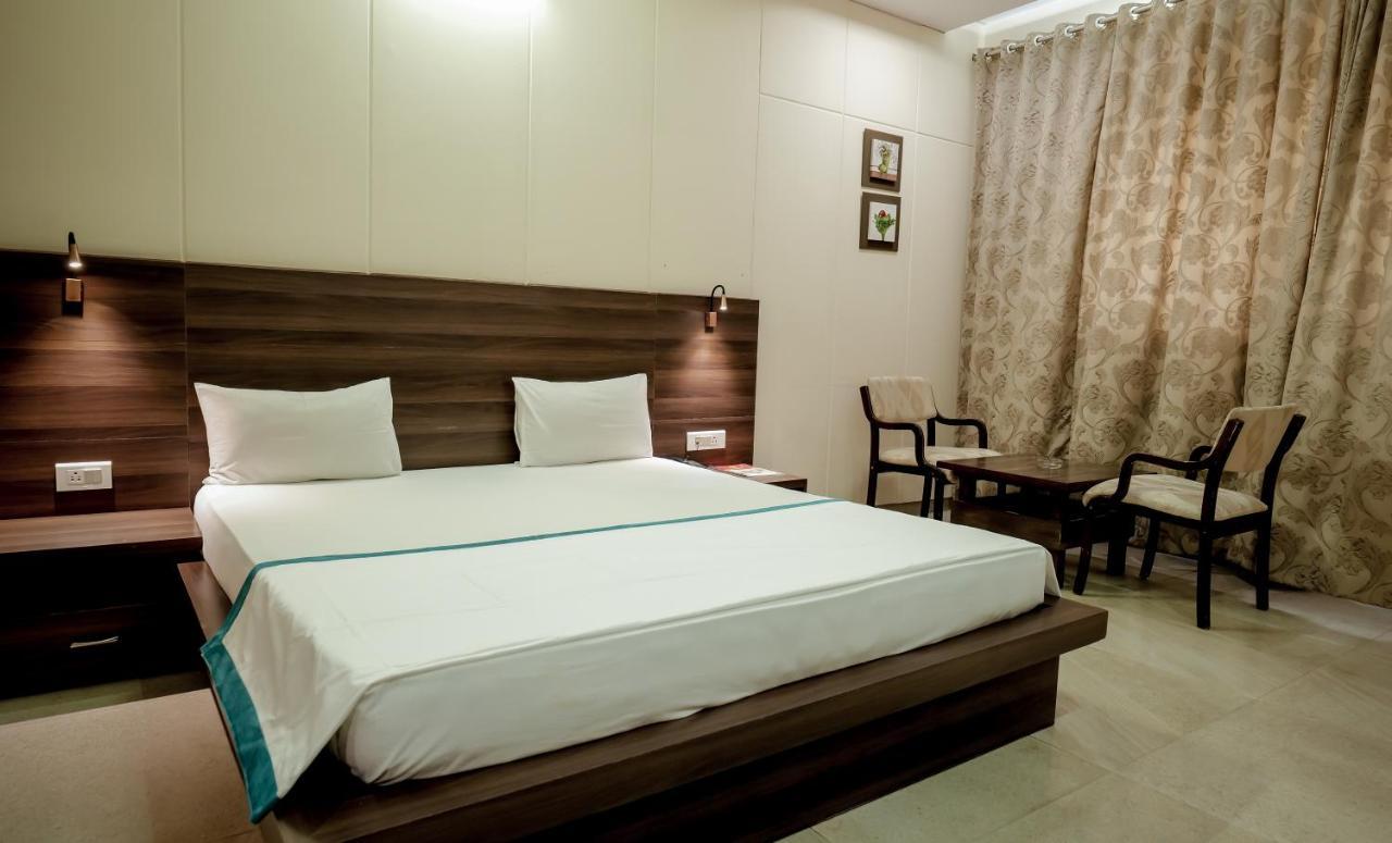 Hotel Highway King Behror מראה חיצוני תמונה