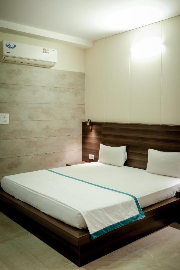 Hotel Highway King Behror מראה חיצוני תמונה